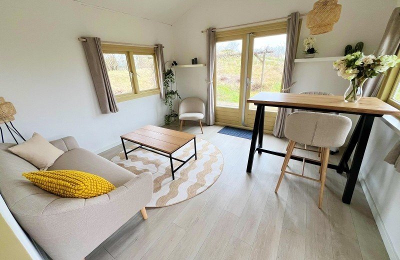 E382d5dd f7cd 4d87 a8a3 a8fefff4ce76